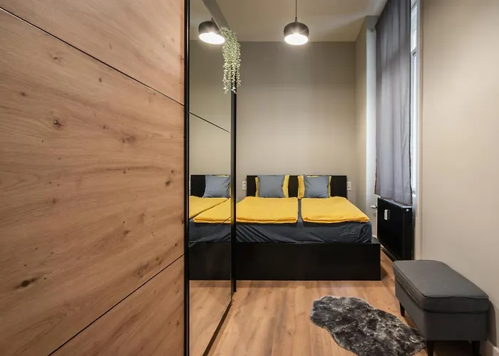 Buenos Boutique - A/c, 2 Bathrms, Amazing View * Budapesta