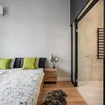 Buenos Boutique - Superb Location, Ac, 2 Bathrooms *