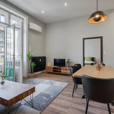 Buenos Boutique - Superb Location, Ac, 2 Bathrooms